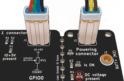 JST connectors plugged in